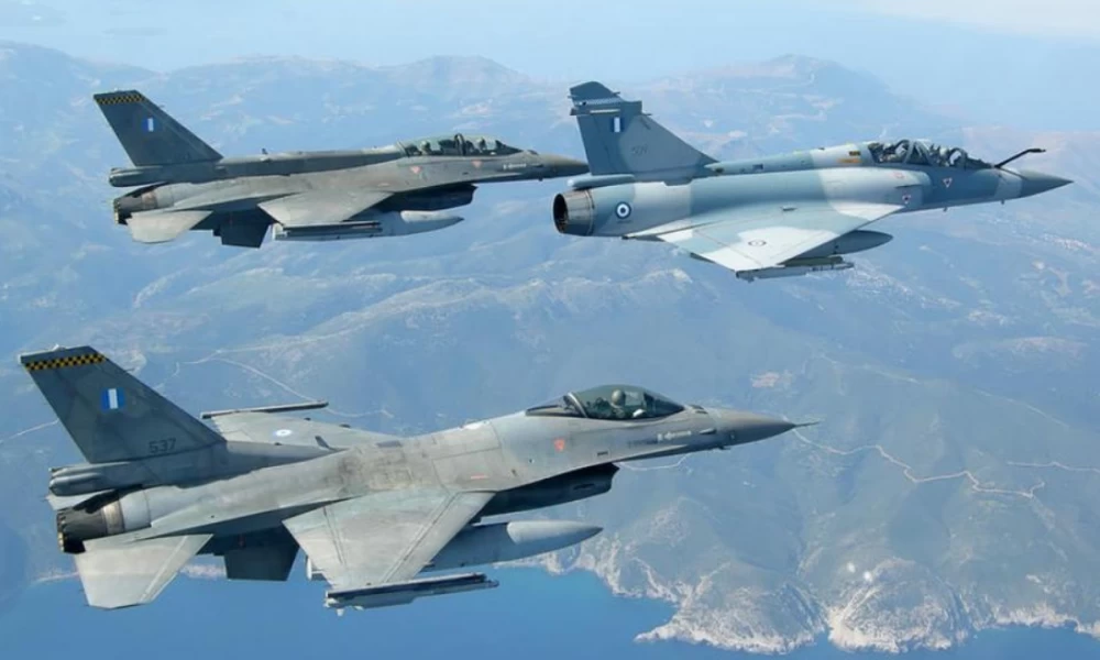 Αμερικανικό ΜΜΕ: "Προστατευμένα τα ελληνικά νησιά, πανίσχυρη η ΠΑ"